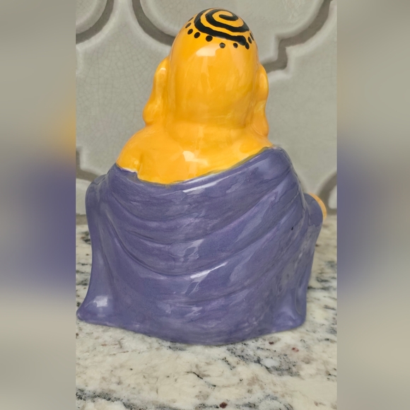 Buddah Statue - Picture 2 of 8